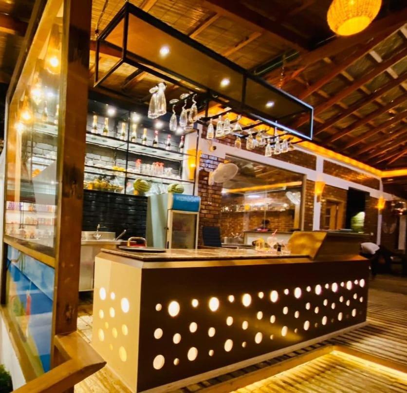 Beach Queen Resort ค็อกเซสบาซาร์ ภายนอก รูปภาพ